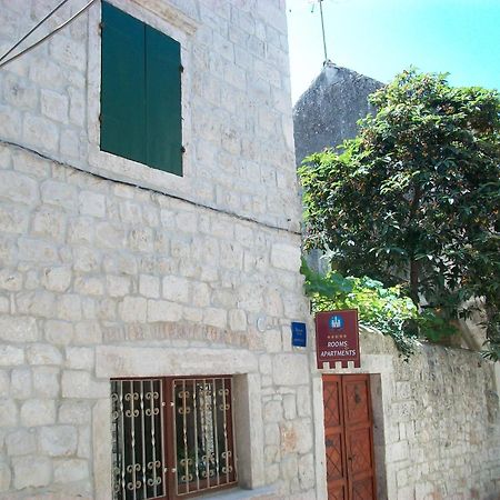 Apartments Ivica Trogir Exterior photo