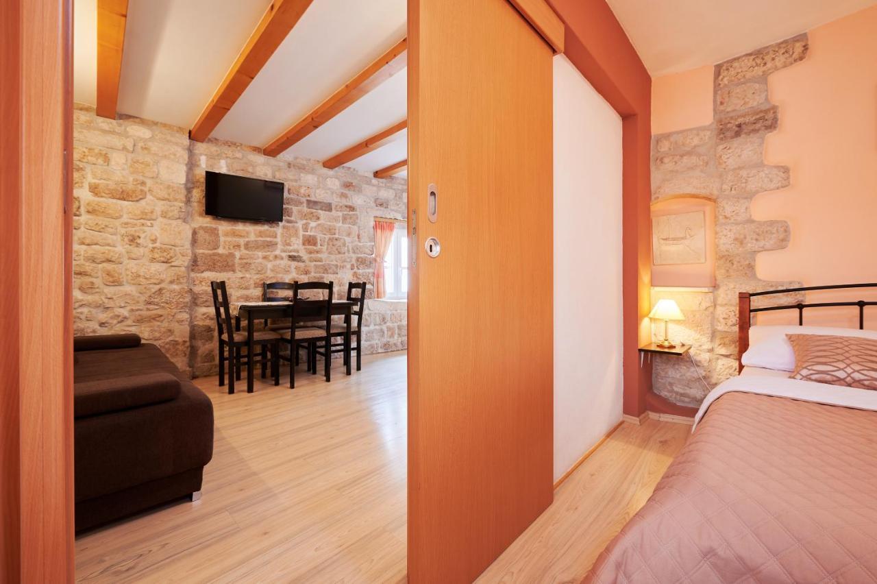 Apartments Ivica Trogir Exterior photo