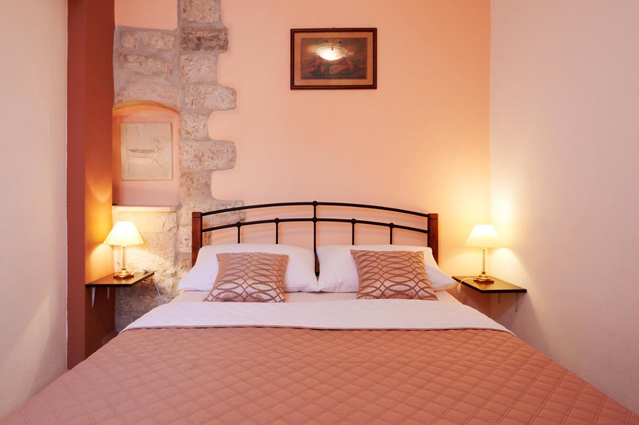 Apartments Ivica Trogir Exterior photo